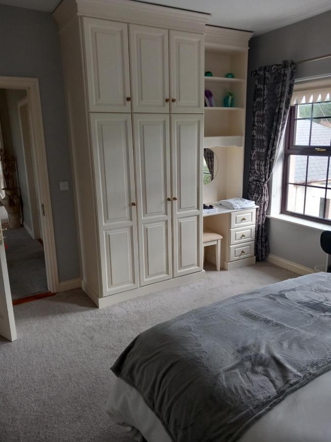 Clonoughter Heights Bed & Breakfast Glin ภายนอก รูปภาพ